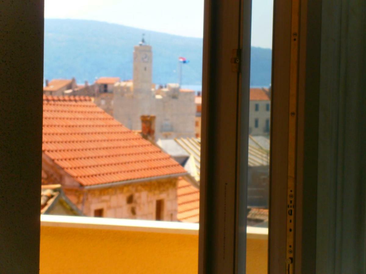 Apartment Willy Komiža Buitenkant foto